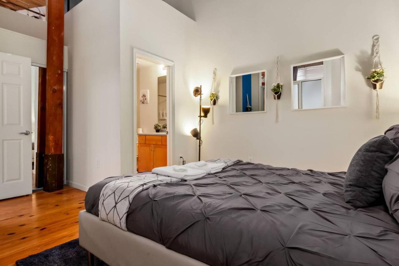 Trifecta Historic Brick 2Br Getaway Superhost Appartement Durham Buitenkant foto
